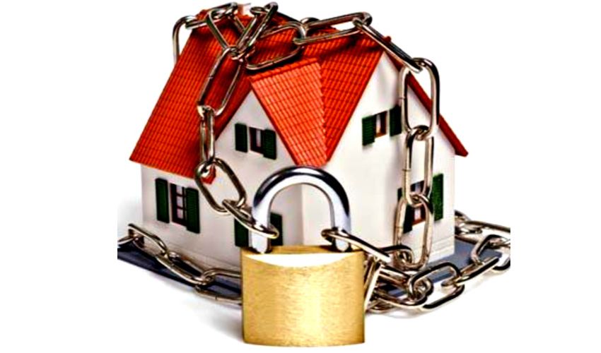 Goed afgesloten achterdeur bij een woning in Lisse Goed afgesloten achterdeur bij een woning in Lisse